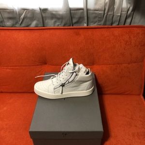 Giuseppe Zanotti women’s sneaker.